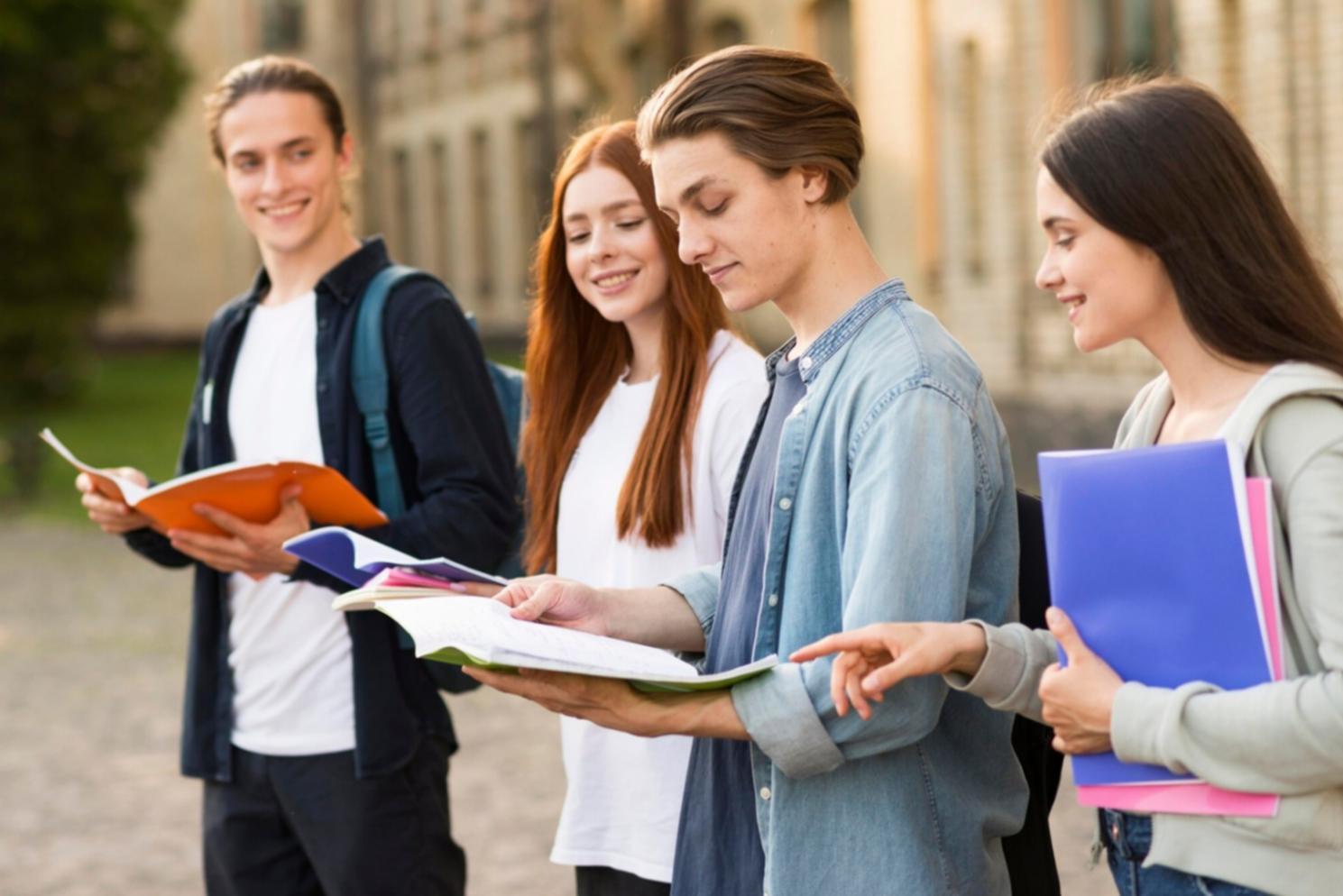 Tim Techwave Velox menganalisis data pasar finansial